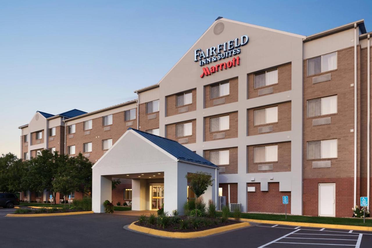 Fairfield Inn & Suites Minneapolis Bloomington/Mall Of America Exterior photo